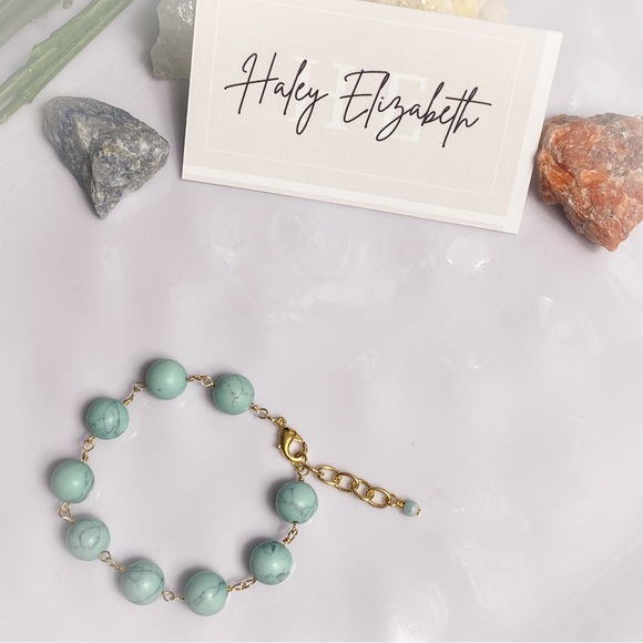 Turquoise Bracelet - Picture 1 of 3